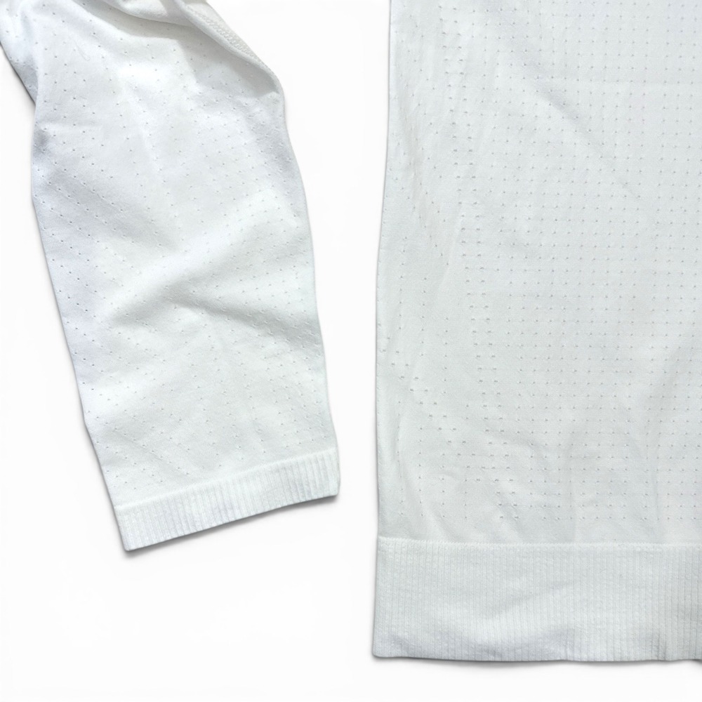 Athleta In Motion Seamless Top White Long Sleeve Performance Shirt Wm Medium NWT - Picture 4 of 8
